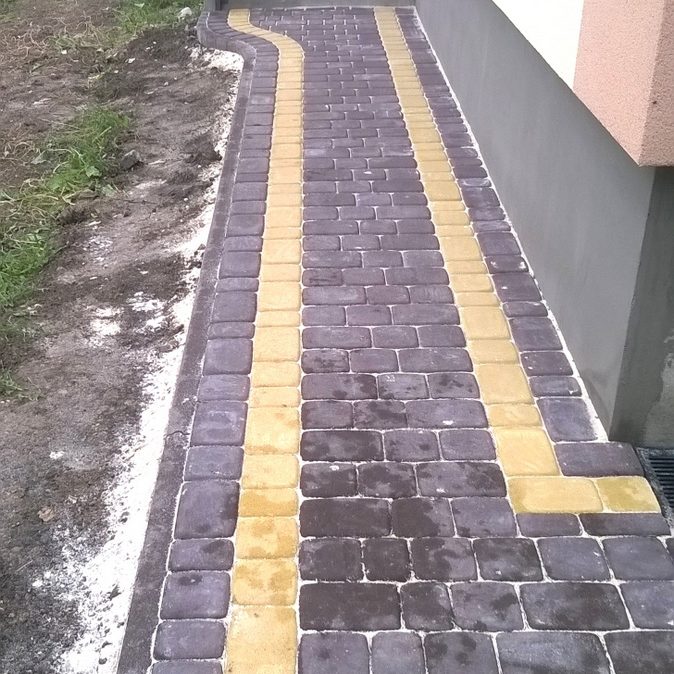 Доріжки та відмостки із Старого міста