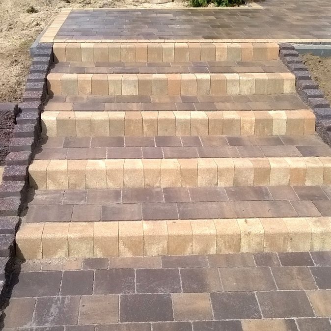 Сходи із Магми